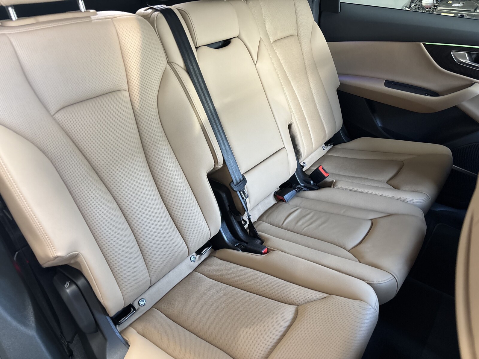 Audi Q7 - zdjęcie 36