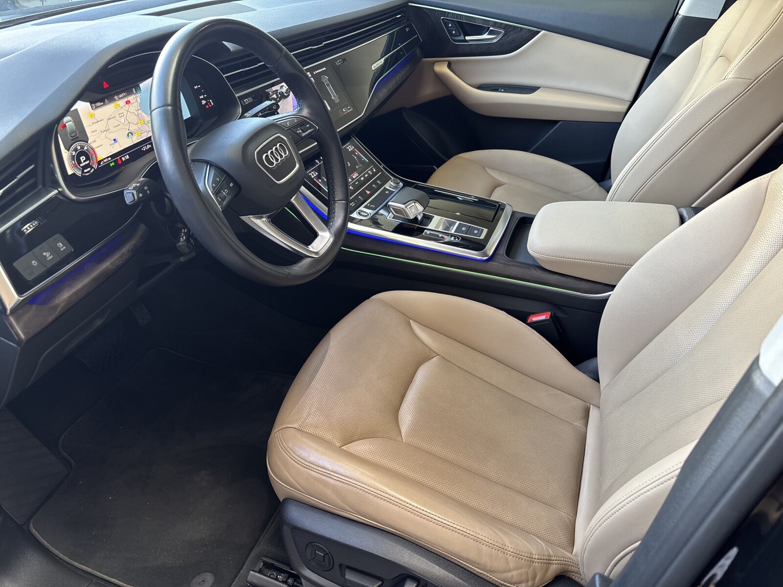 Audi Q7 - zdjęcie 15