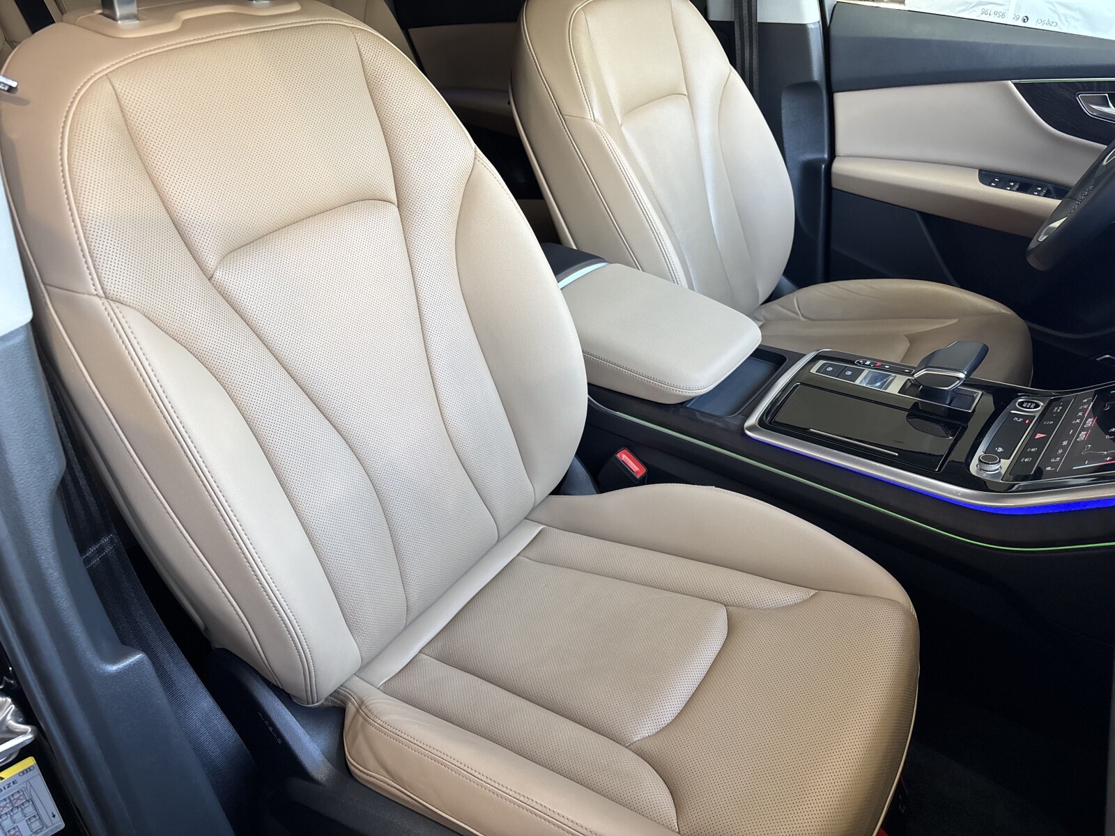 Audi Q7 - zdjęcie 35