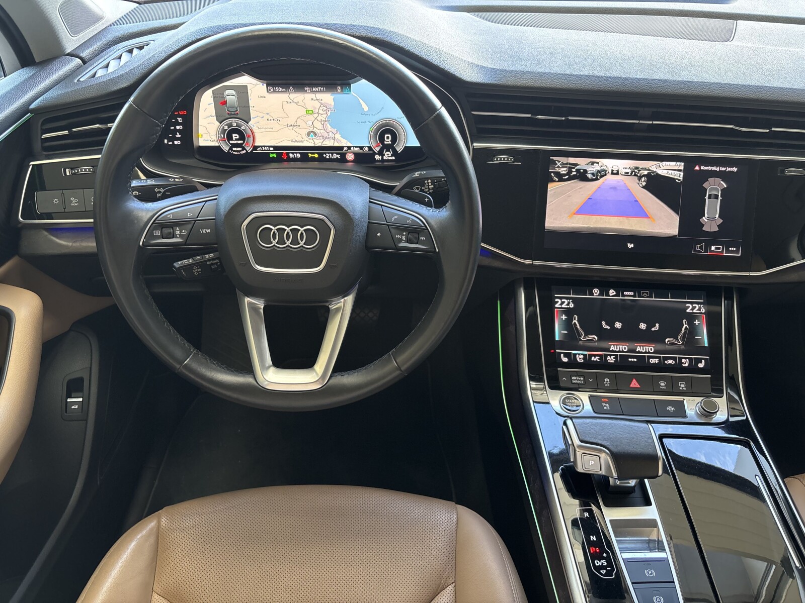 Audi Q7 - zdjęcie 10