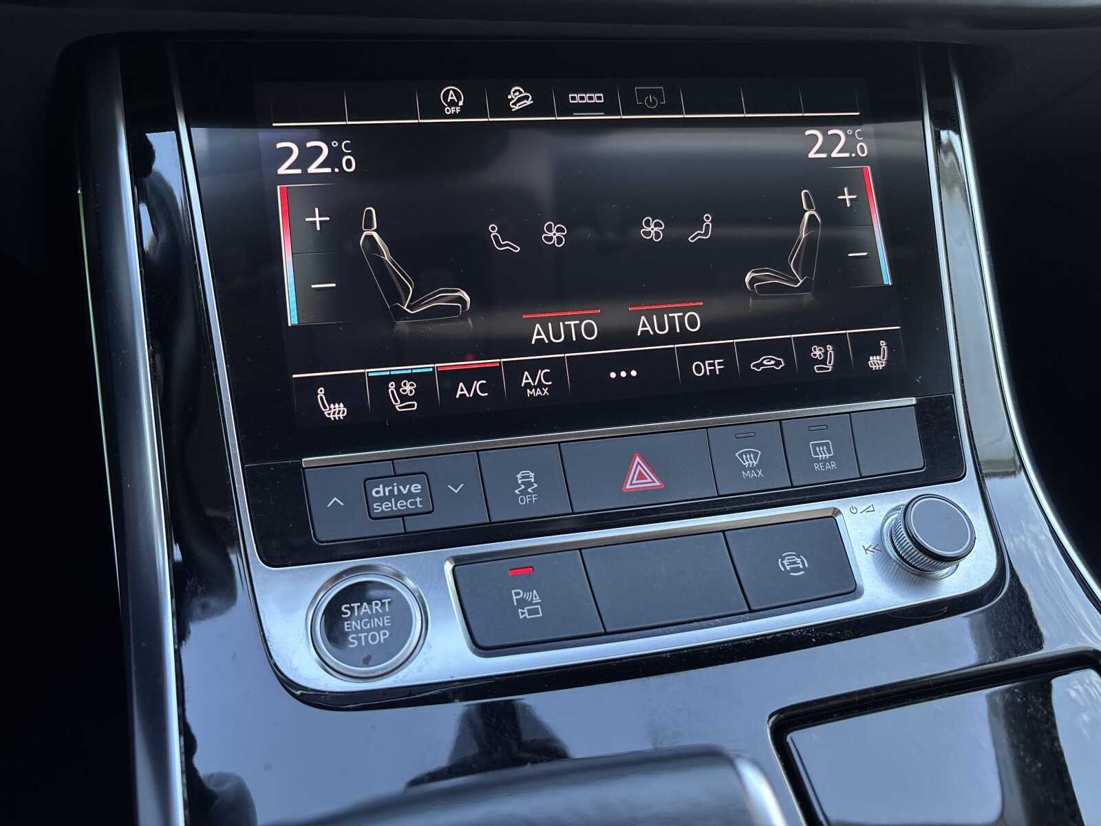 Audi Q7 - zdjęcie 18