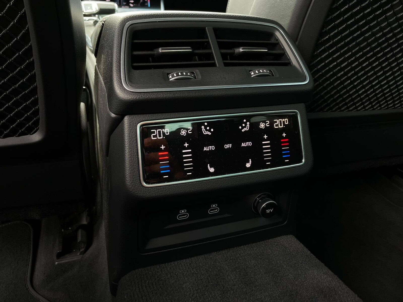 Audi A6 Limousine - zdjęcie 13