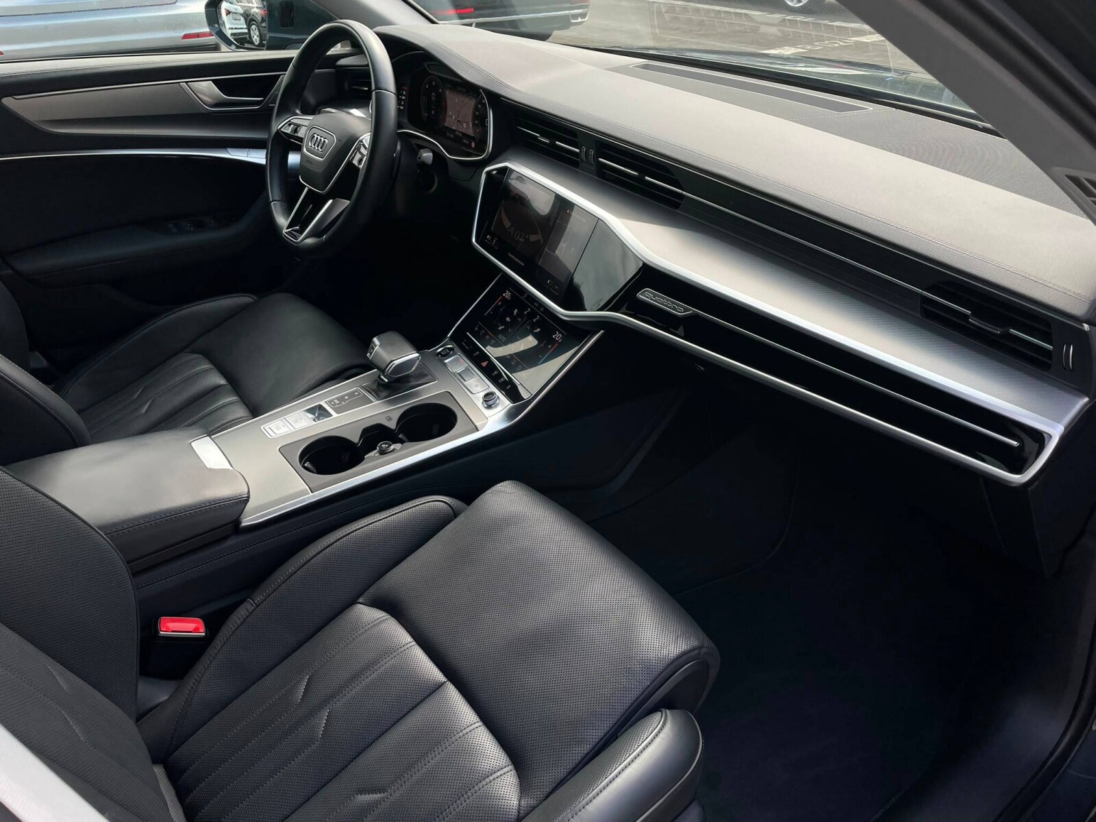Audi A6 Limousine - zdjęcie 22