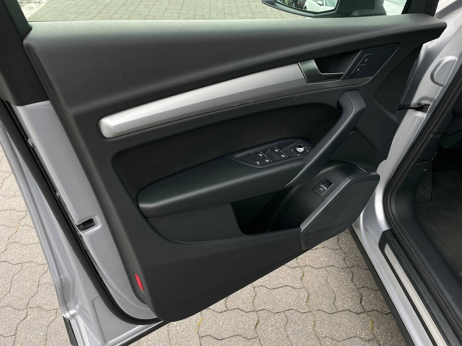 Audi Q5 - zdjęcie 17