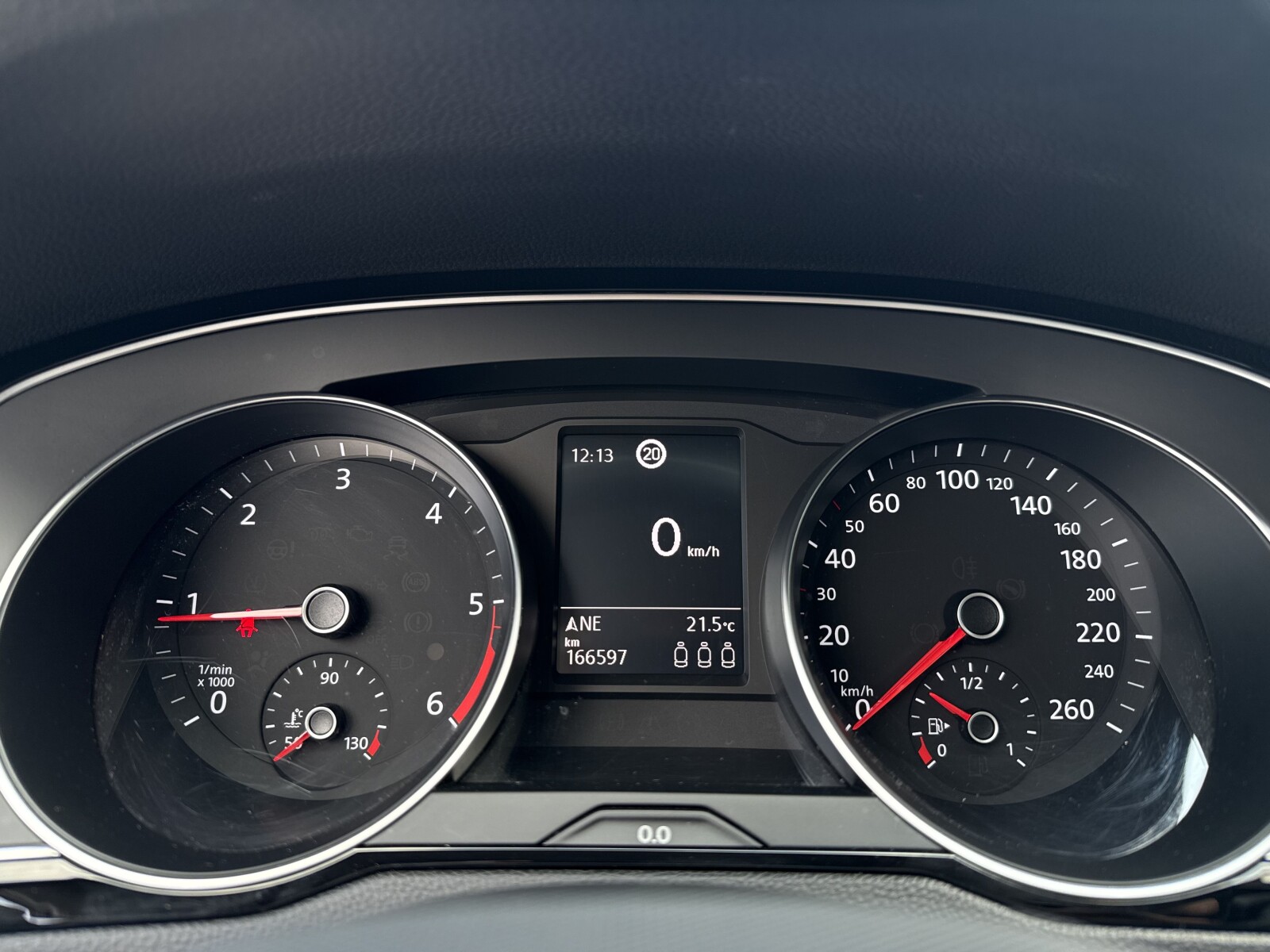 Volkswagen Passat Variant - zdjęcie 17