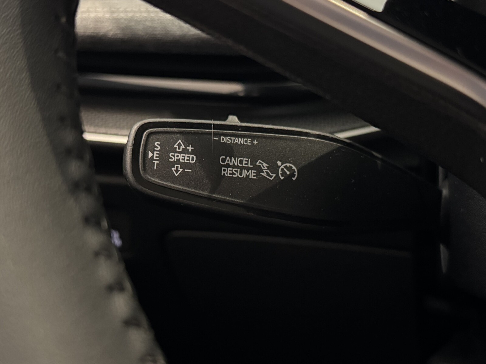 Škoda Superb Combi - zdjęcie 24