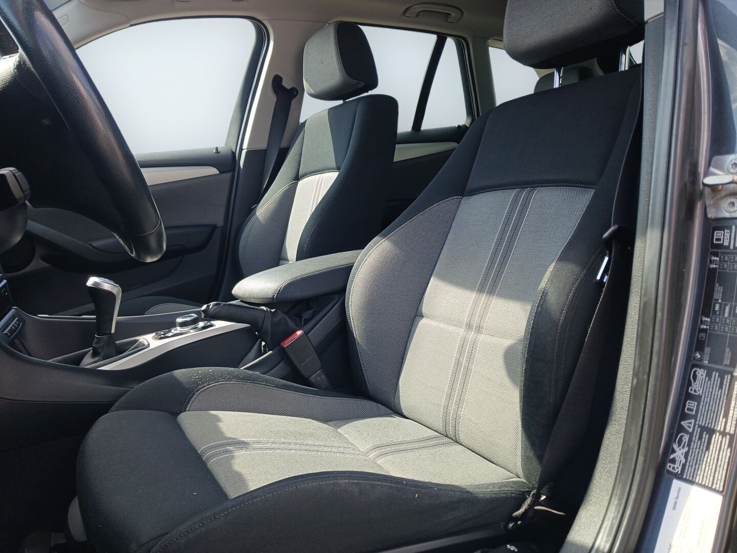 BMW X1 - zdjęcie 9