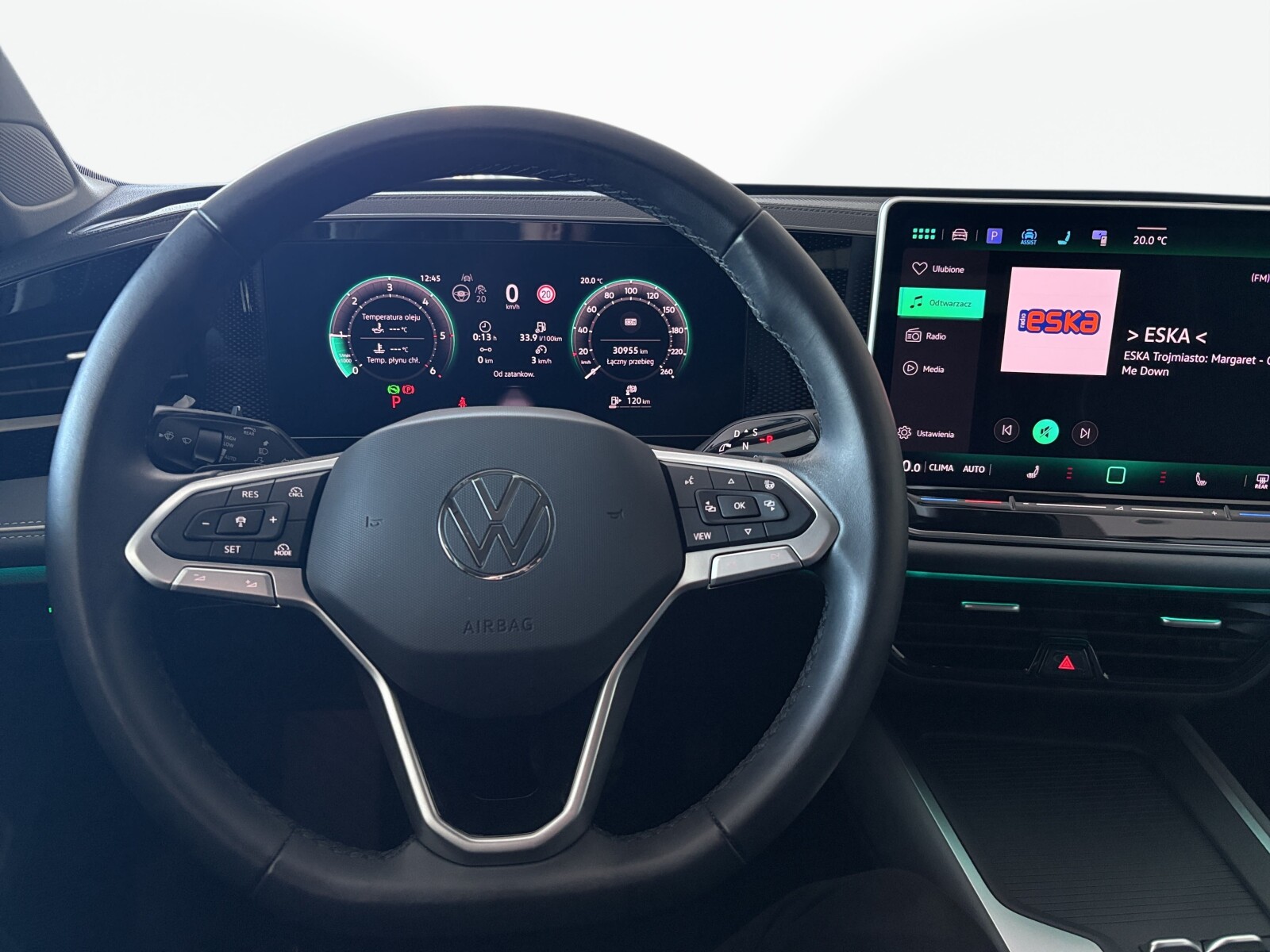 Volkswagen Passat - zdjęcie 12