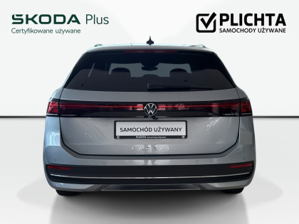 LED DSG HAK ACC Kamera360 AppConnect Masaż Podgrz. Fotele/kier. FV23%