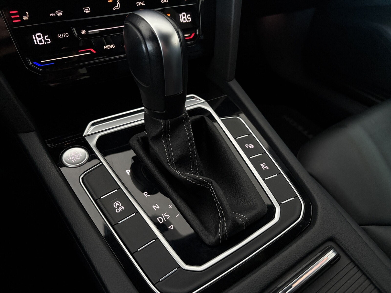 Volkswagen Arteon - zdjęcie 21