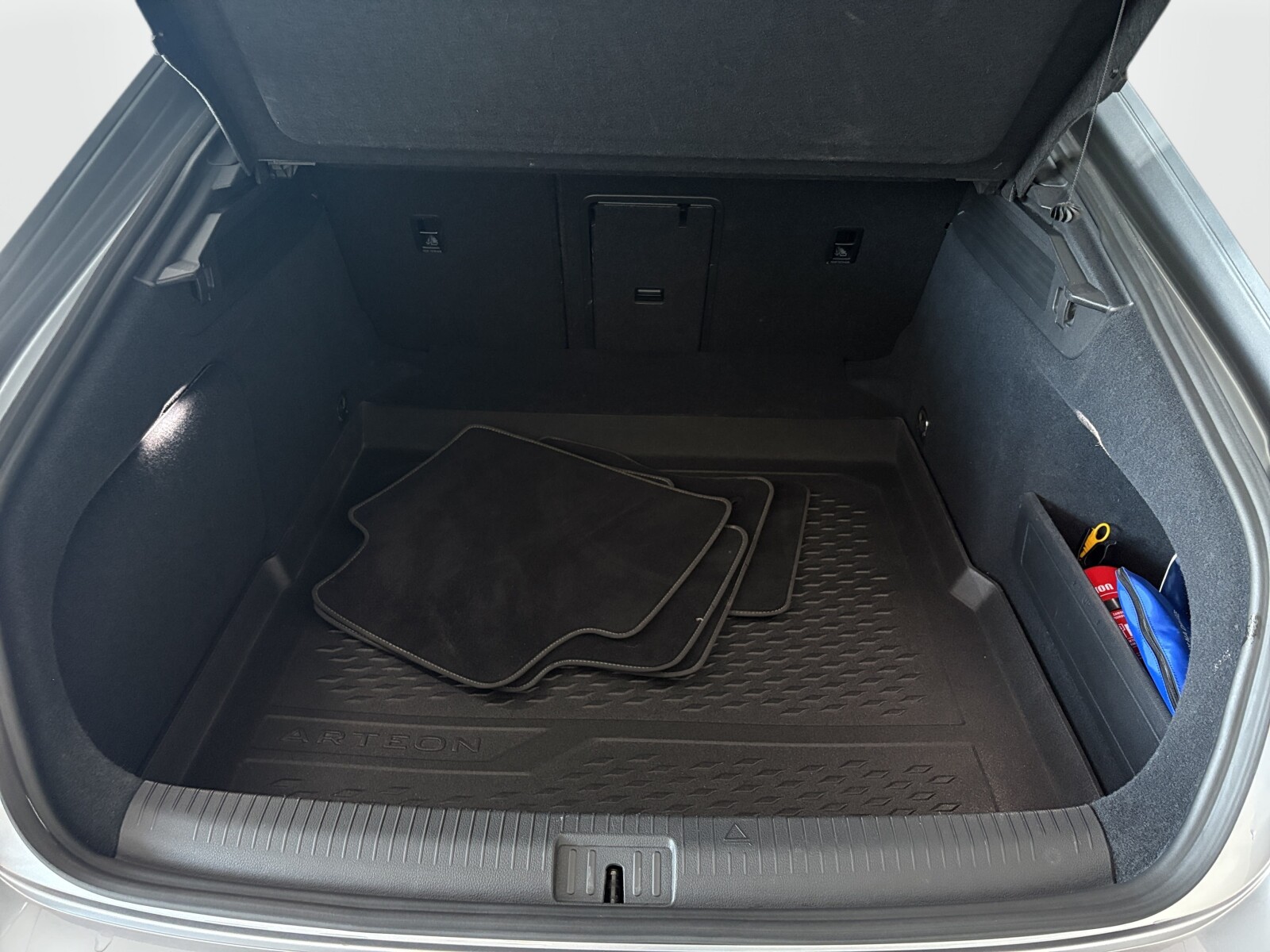 Volkswagen Arteon - zdjęcie 27