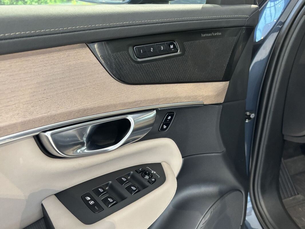 Volvo XC 90 - zdjęcie 6