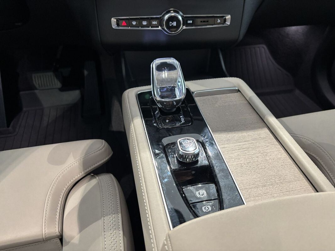Volvo XC 90 - zdjęcie 5