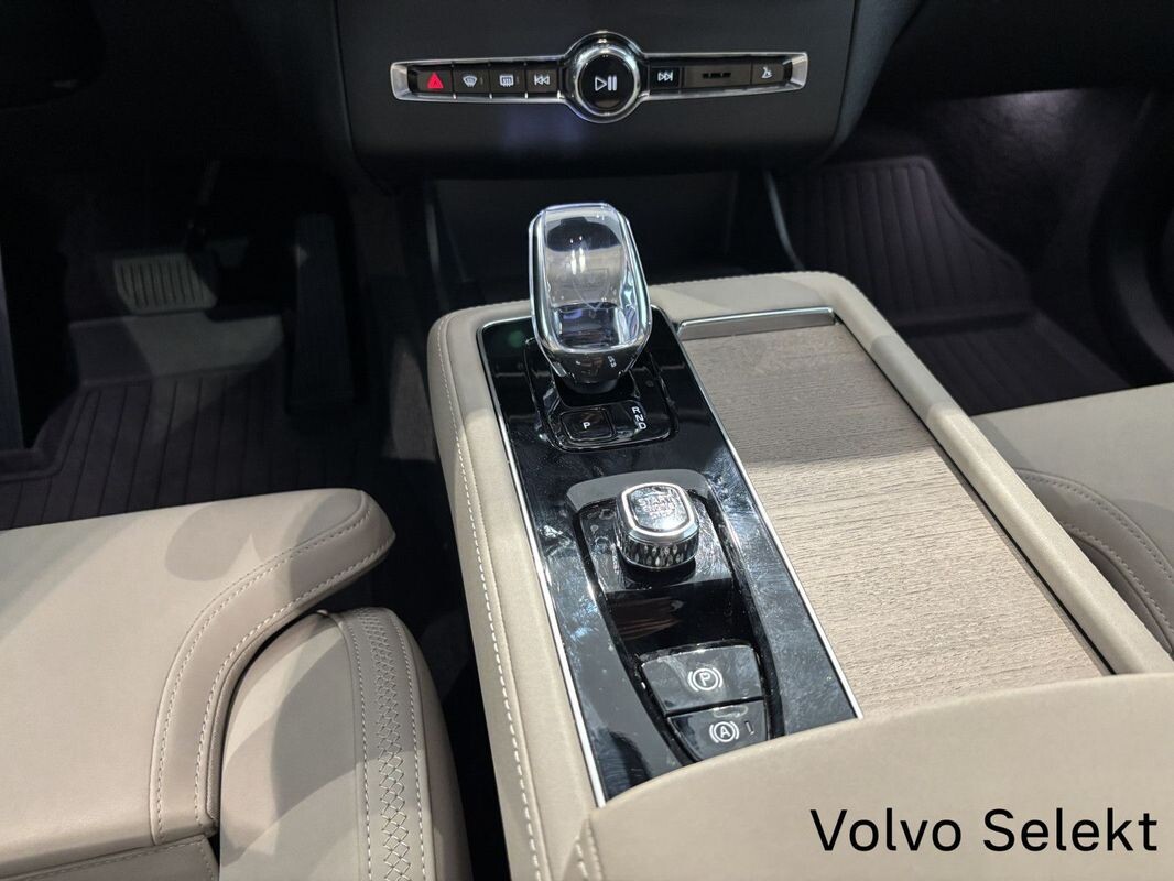 Volvo XC 90 - zdjęcie 6