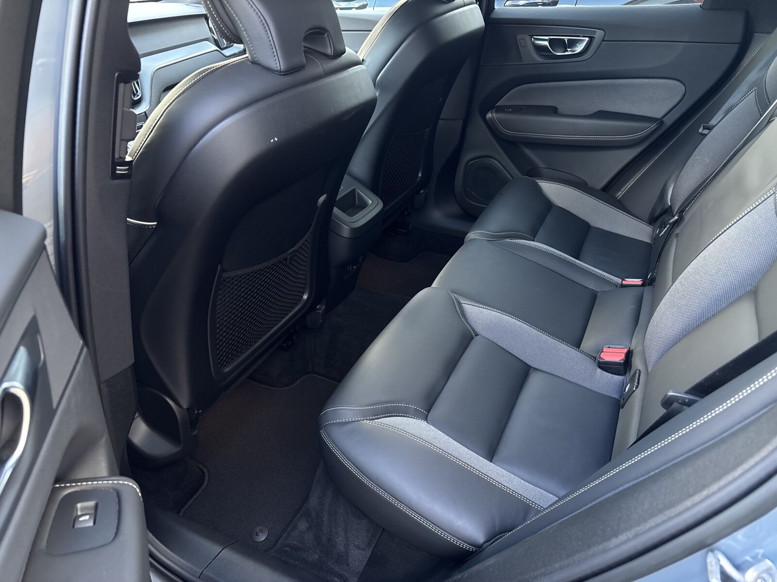 Volvo XC 60 - zdjęcie 24