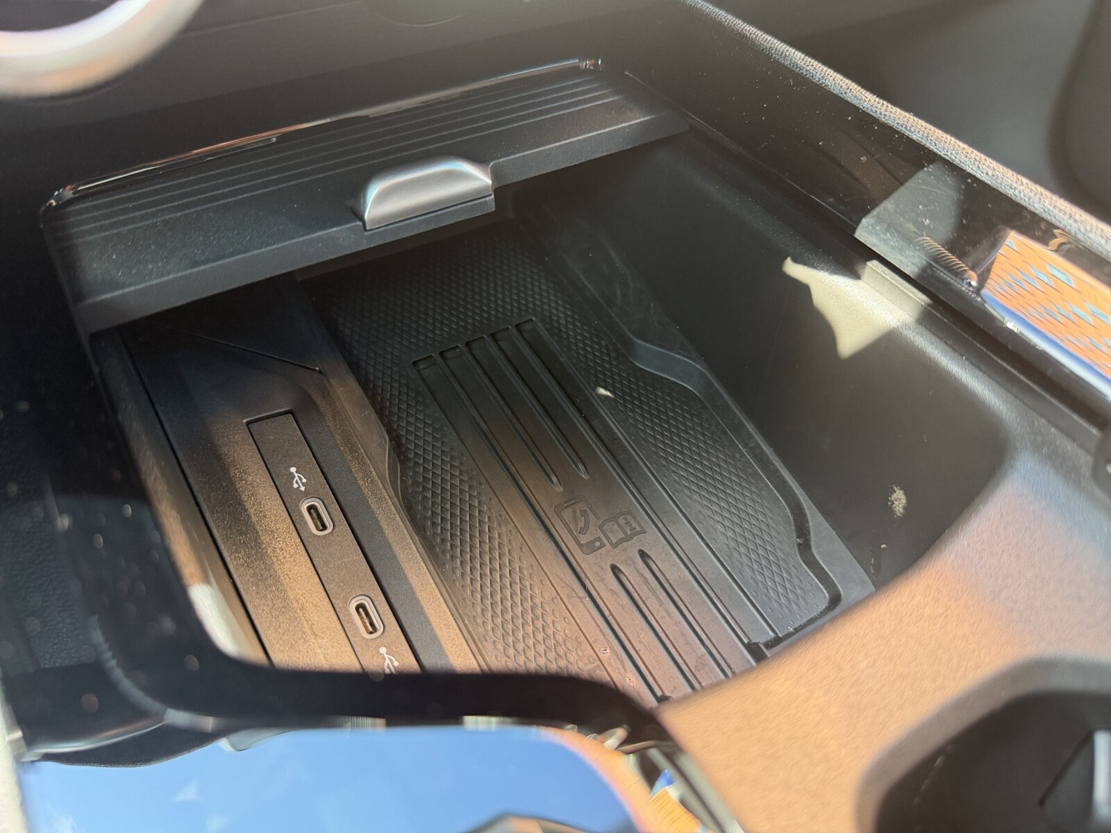 Škoda Superb - zdjęcie 21