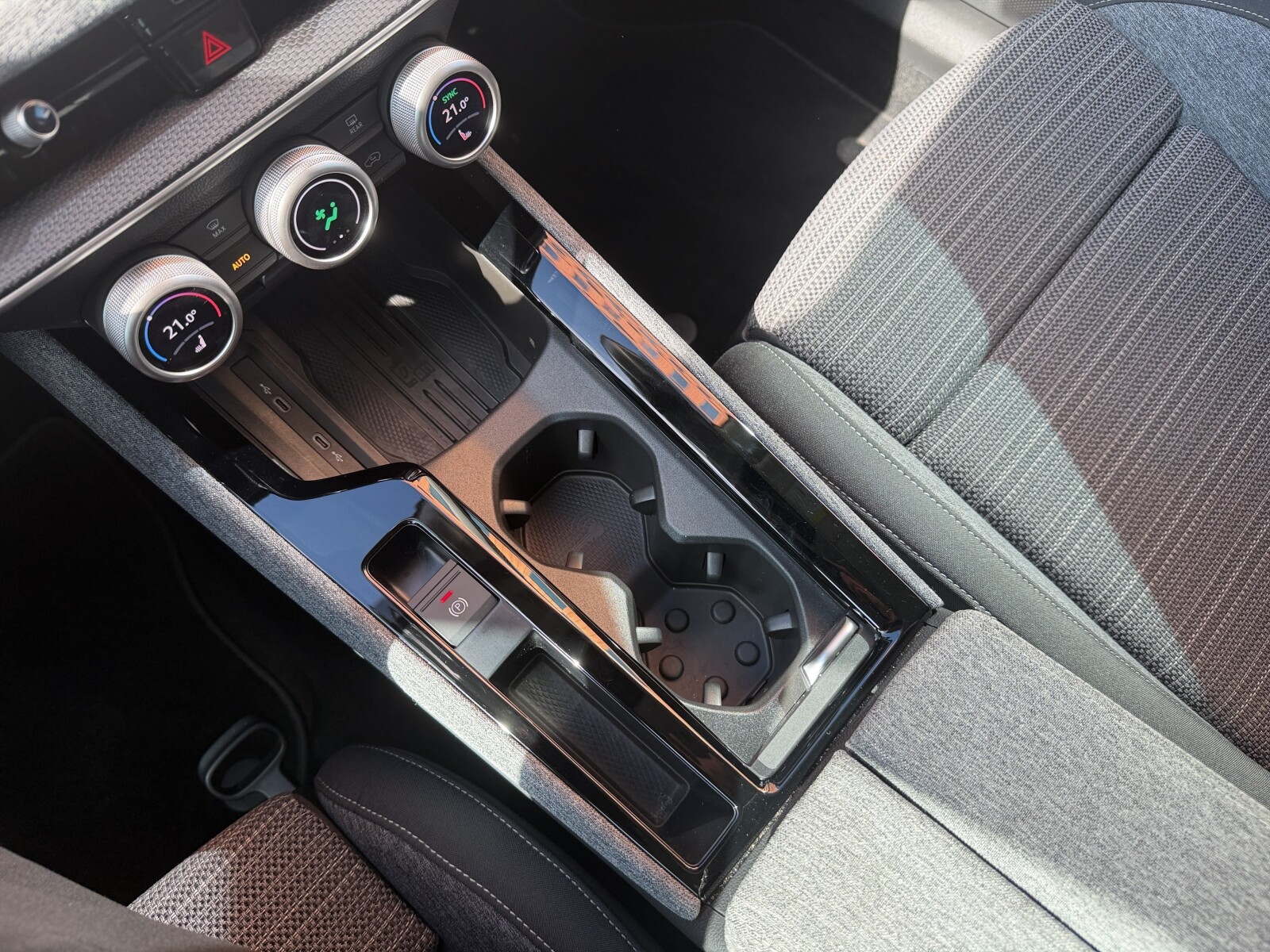 Škoda Superb - zdjęcie 20