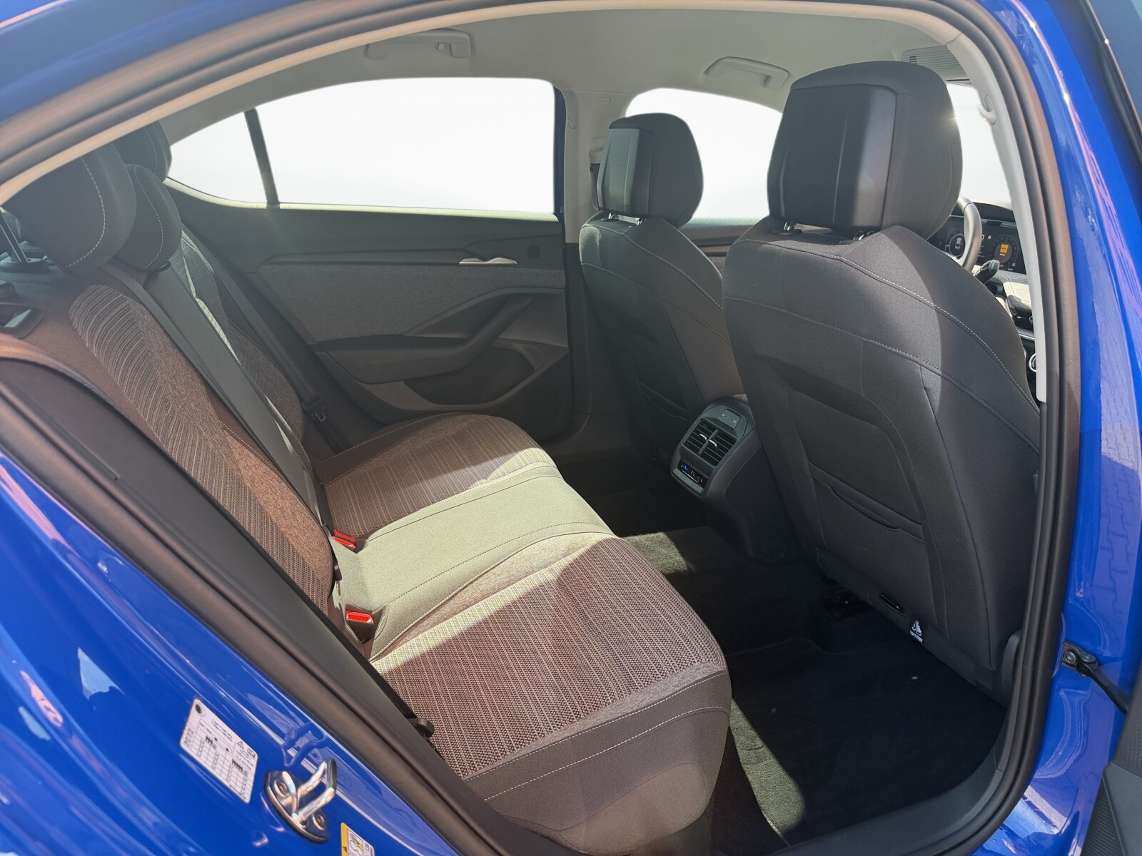 Škoda Superb - zdjęcie 39