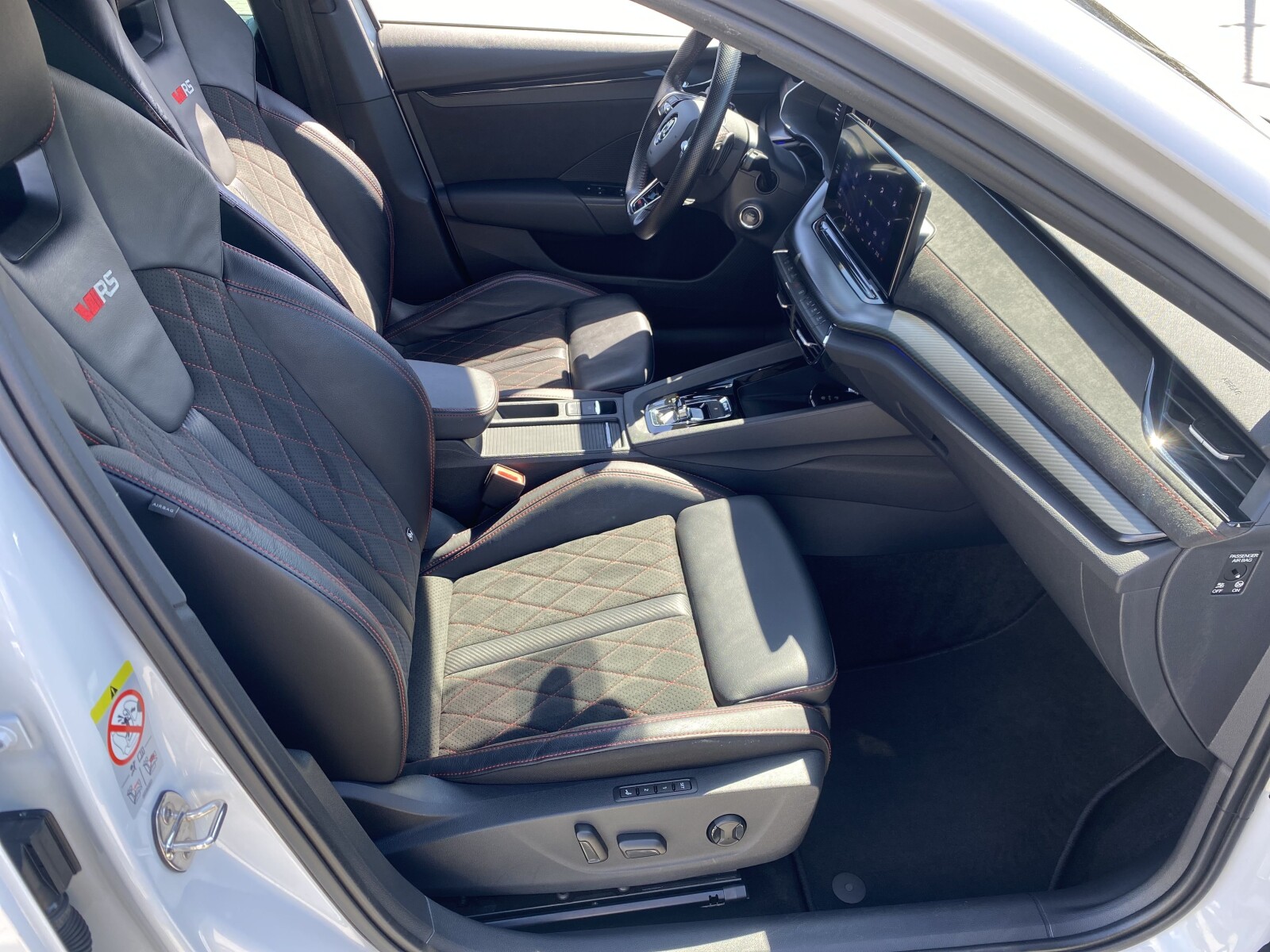 Škoda Octavia Combi - zdjęcie 17
