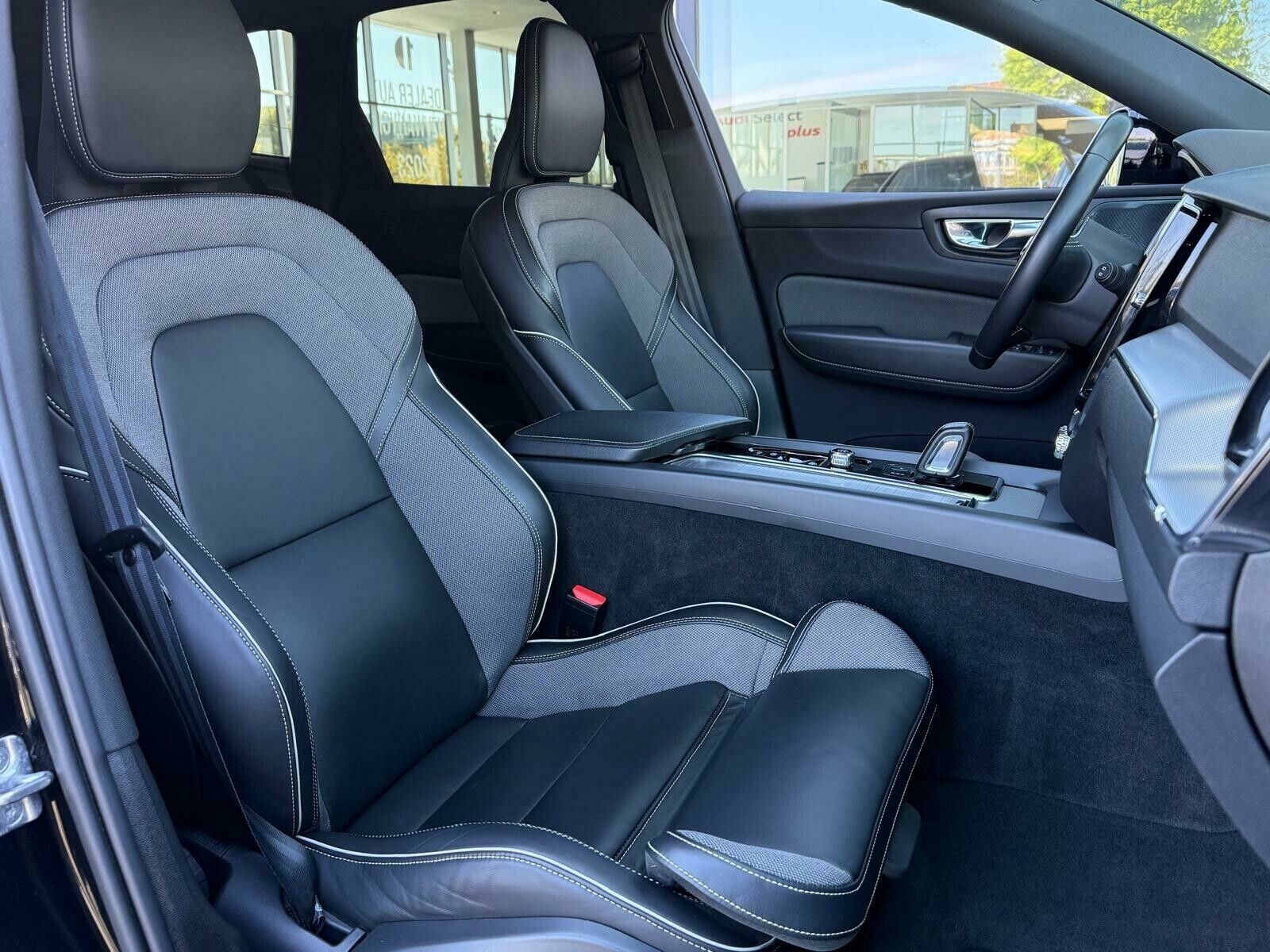 Volvo XC 60 - zdjęcie 38