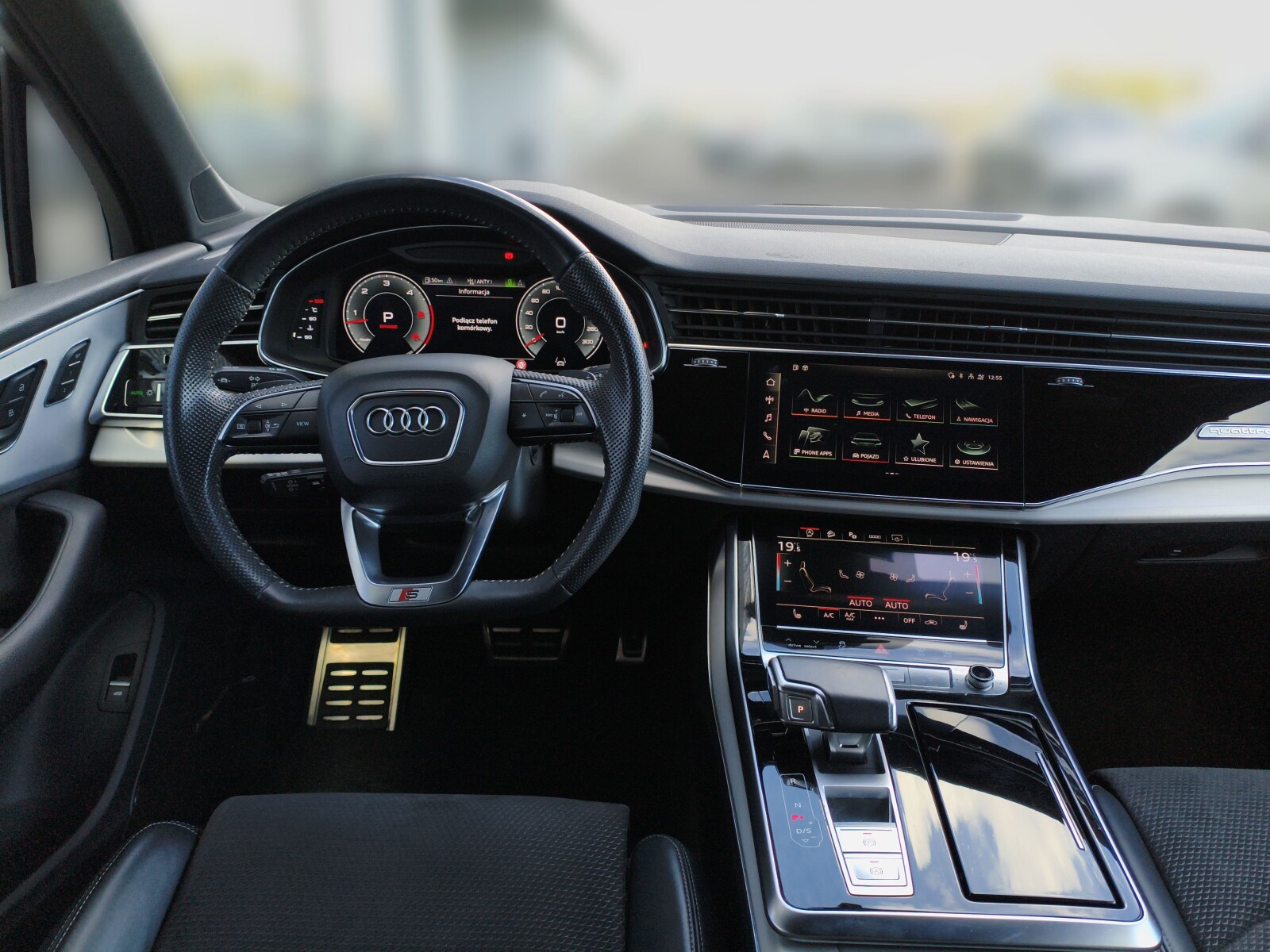 Audi Q7 - zdjęcie 12
