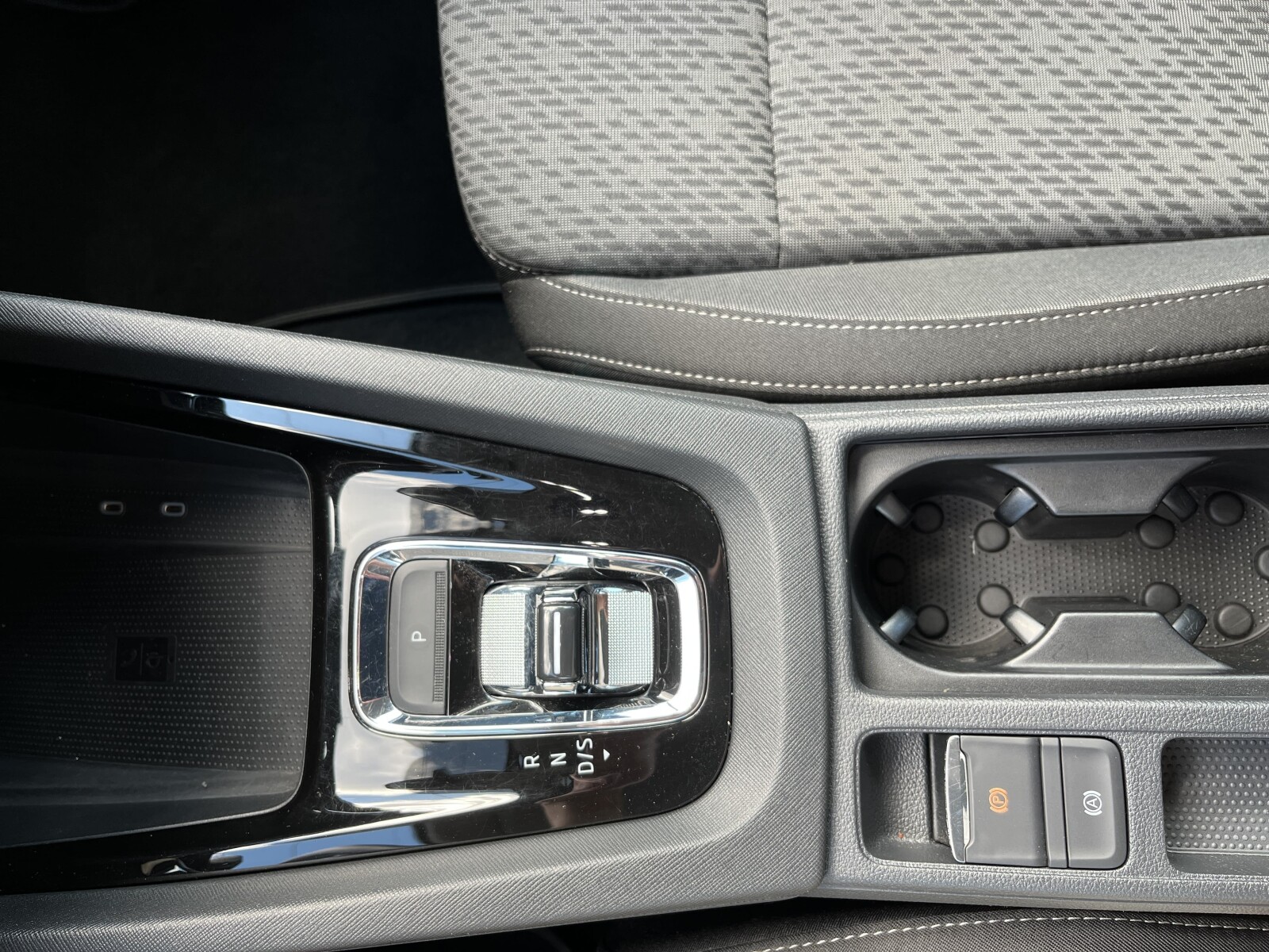 Škoda Octavia Combi - zdjęcie 28