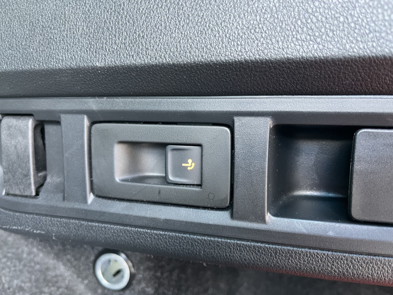 Škoda Octavia Combi - zdjęcie 18
