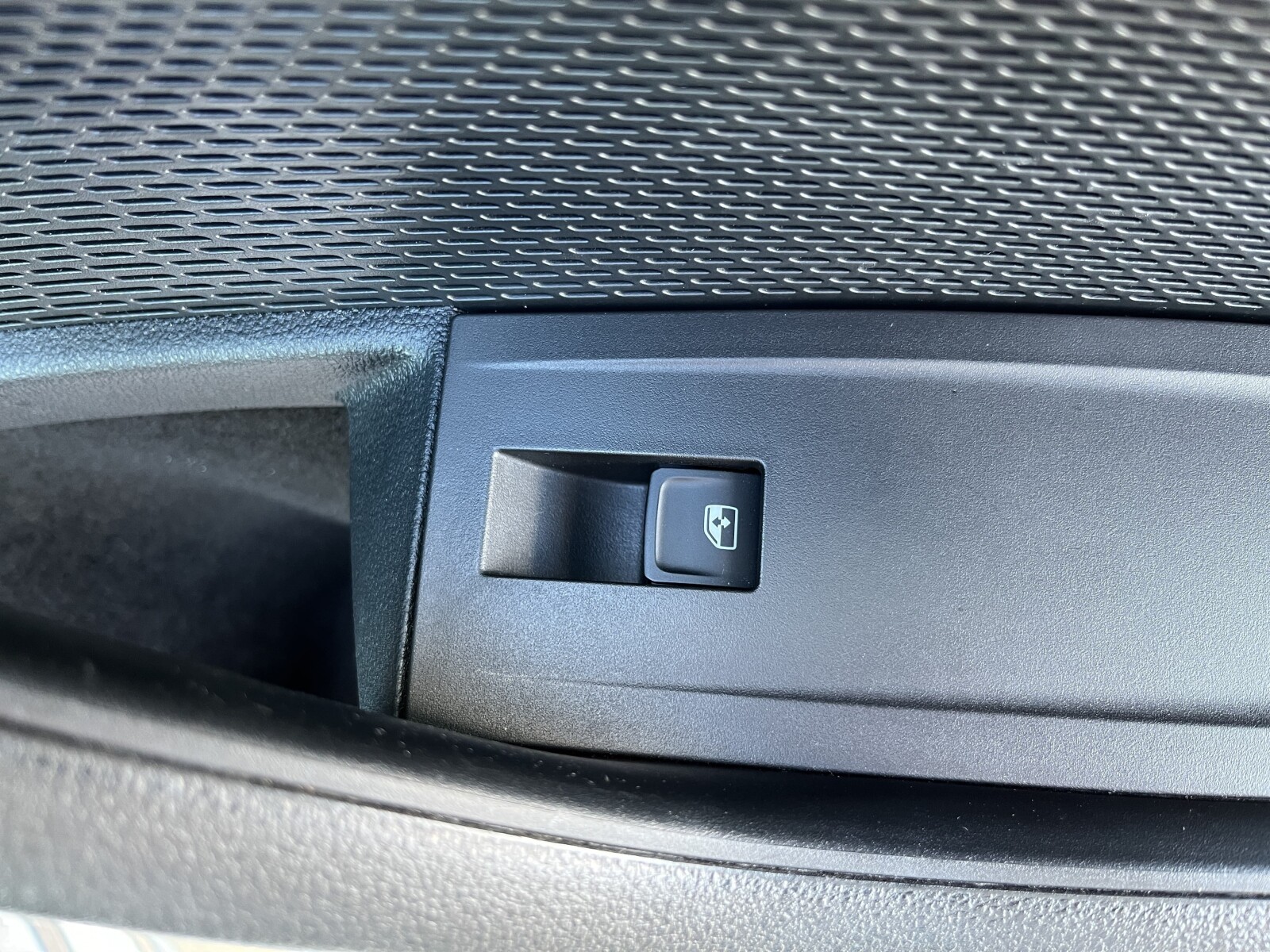 Škoda Octavia Combi - zdjęcie 21