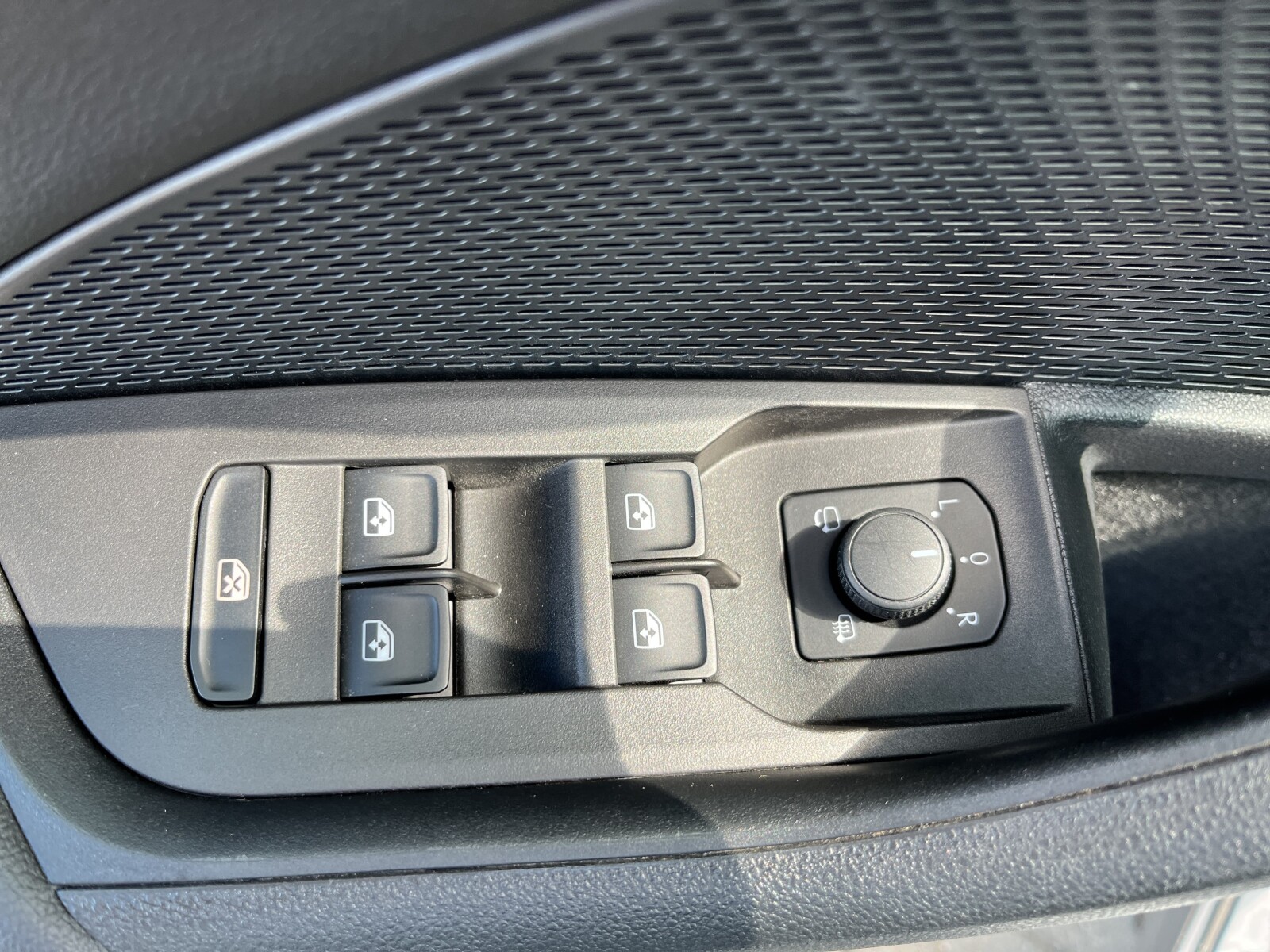 Škoda Octavia Combi - zdjęcie 10