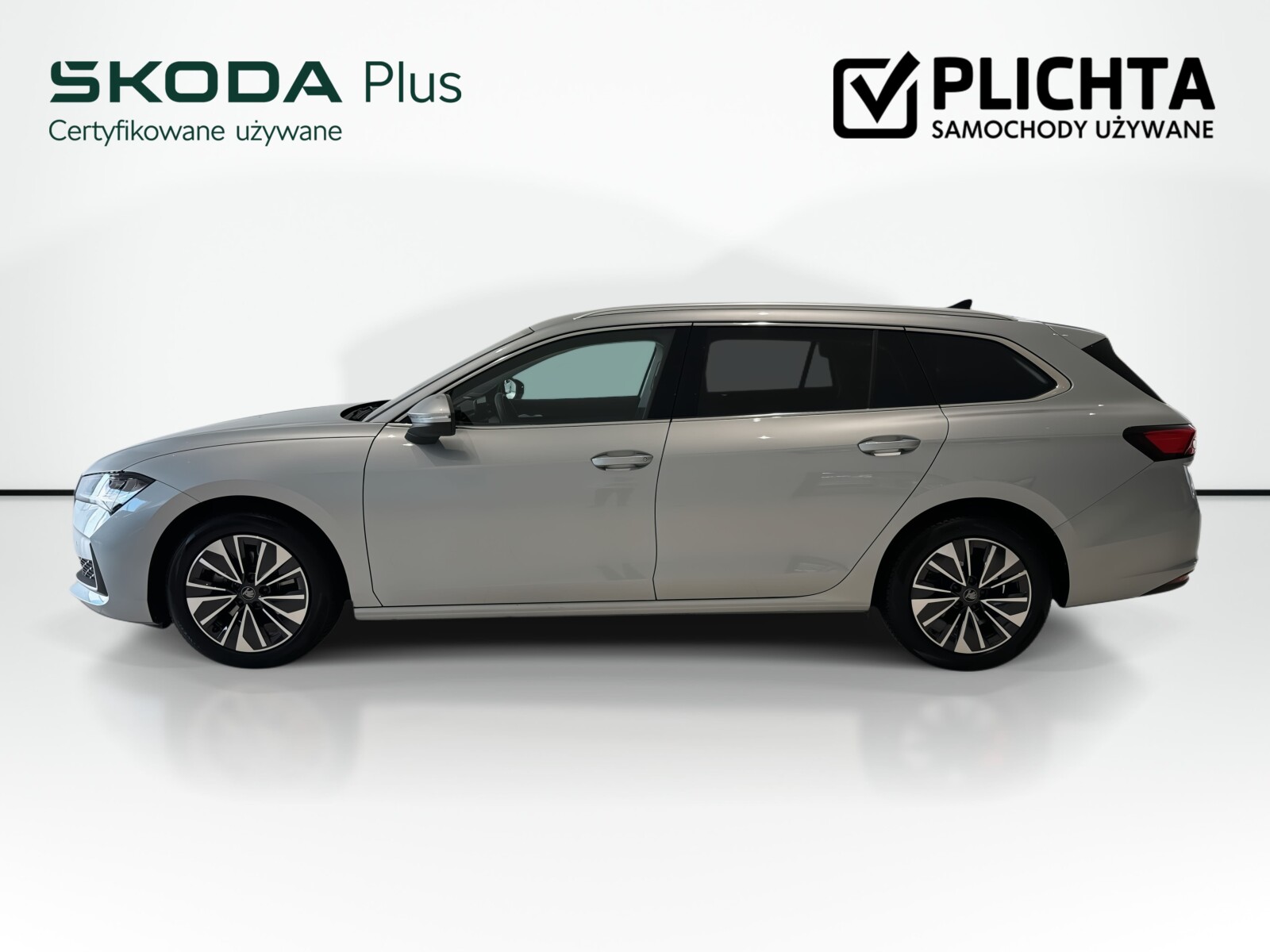 Škoda Superb Combi - zdjęcie 9
