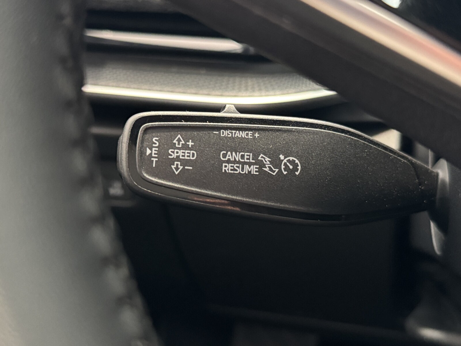 Škoda Superb Combi - zdjęcie 30