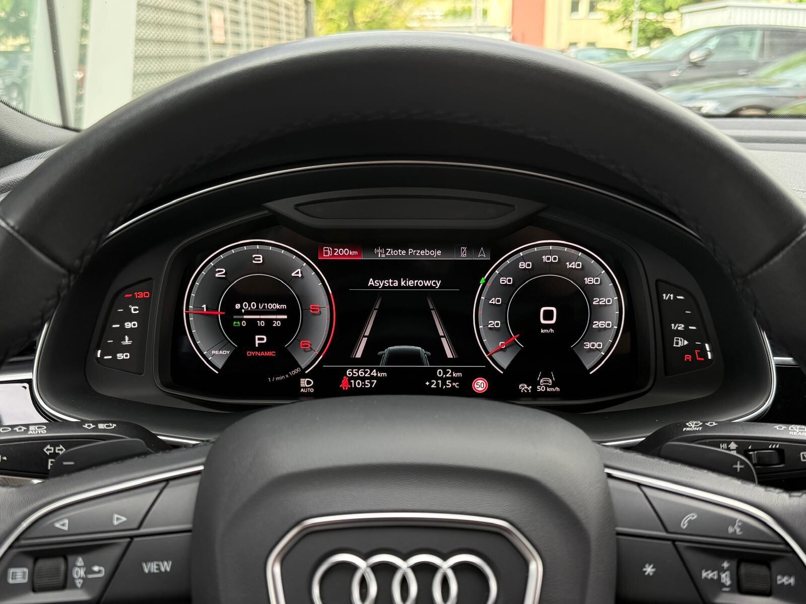 Audi Q8 - zdjęcie 33