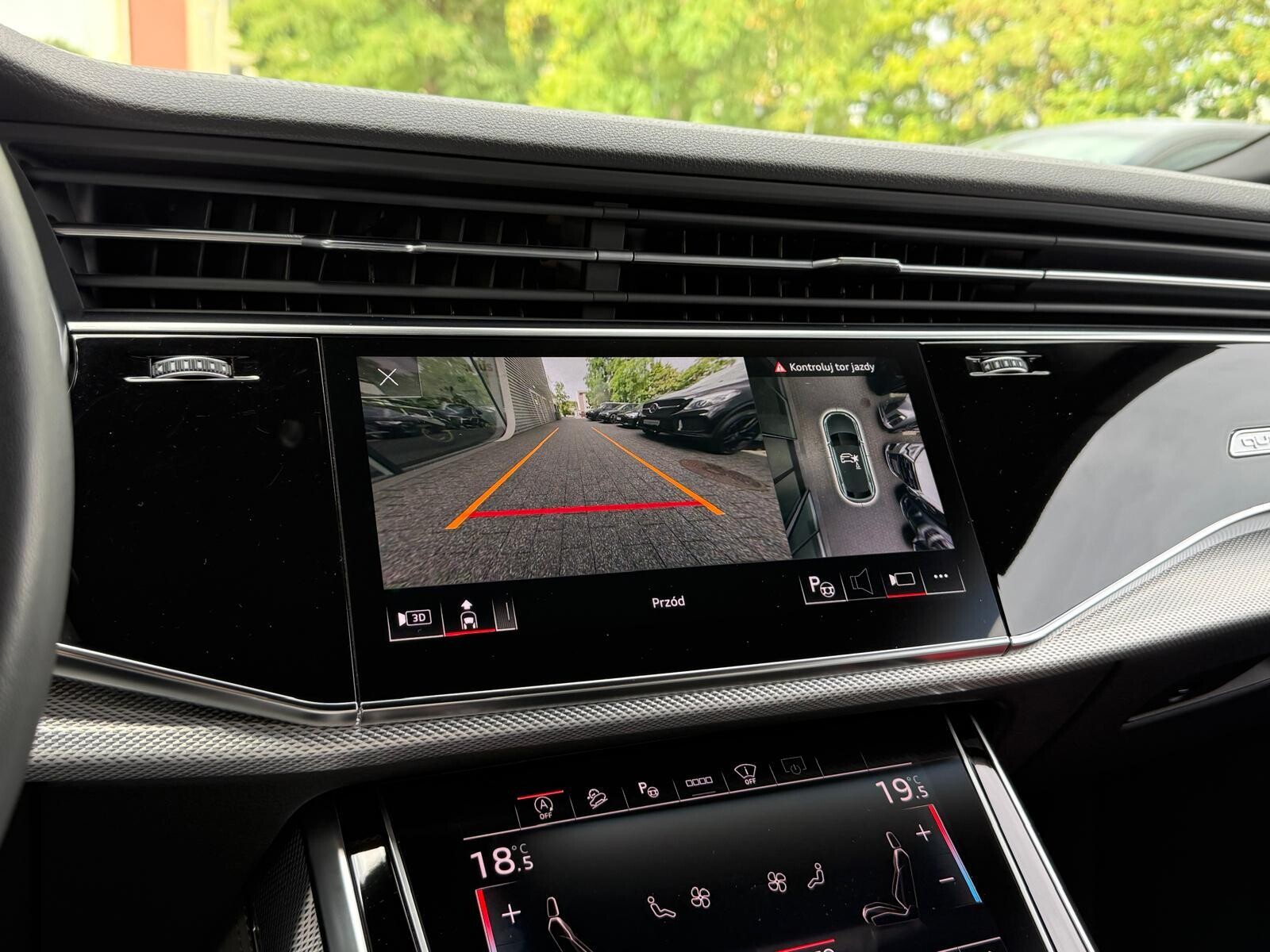 Audi Q8 - zdjęcie 35