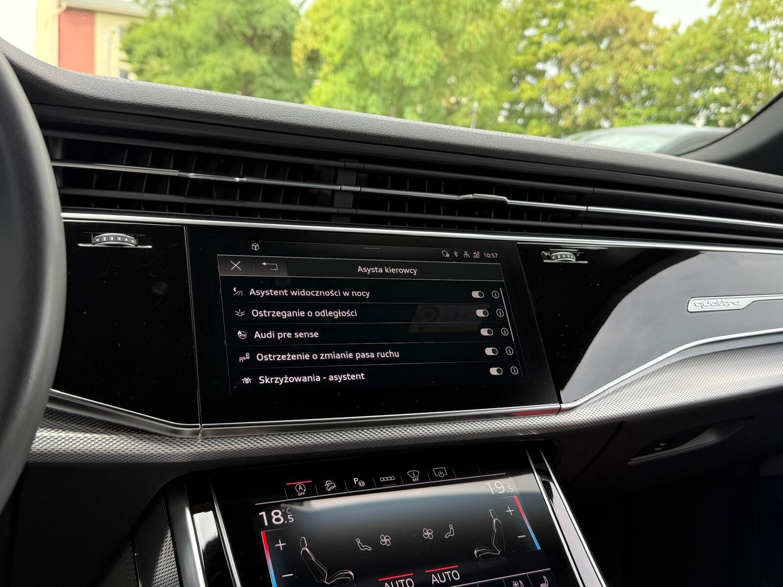 Audi Q8 - zdjęcie 37