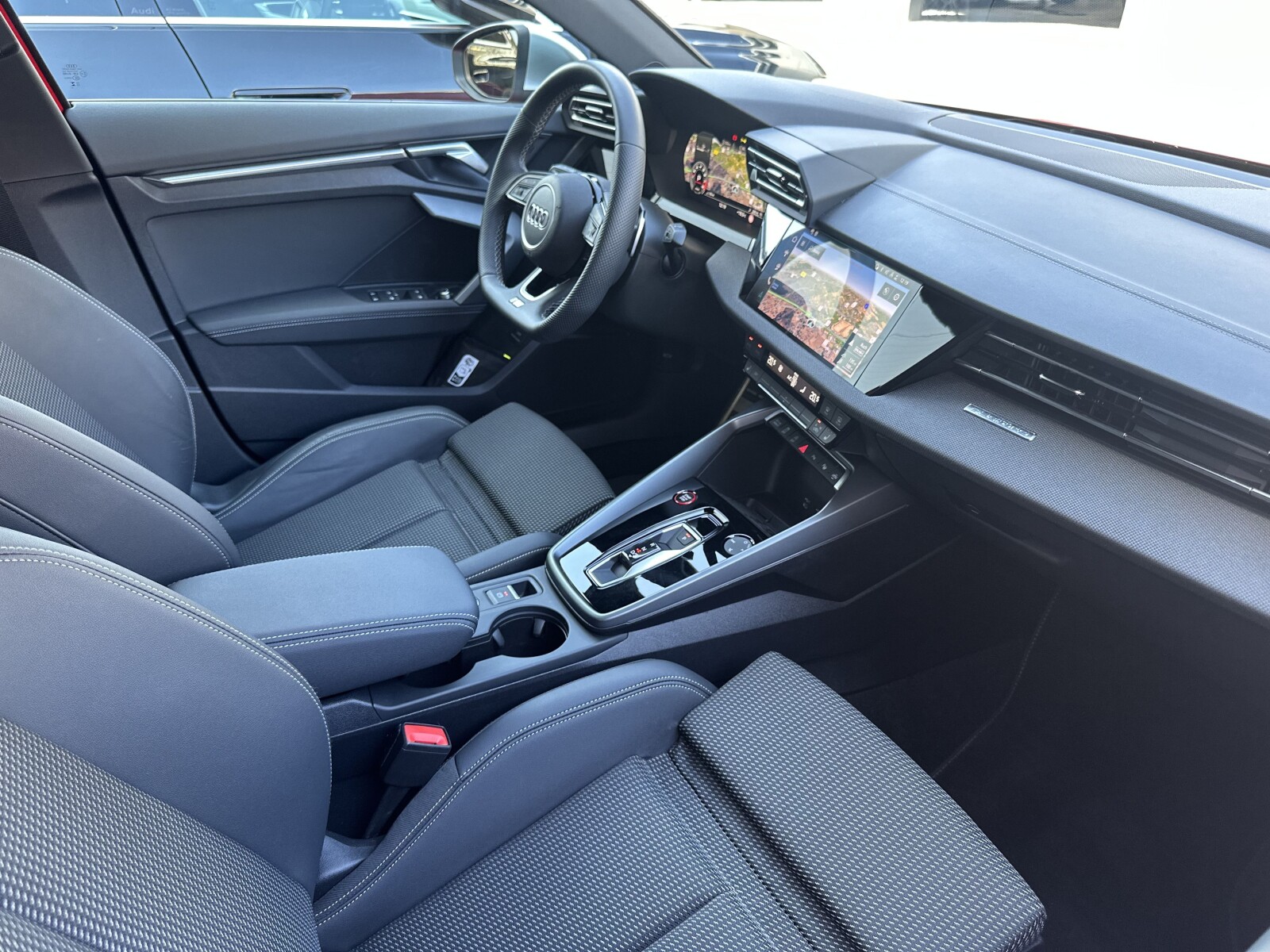 Audi S3 Limousine - zdjęcie 10