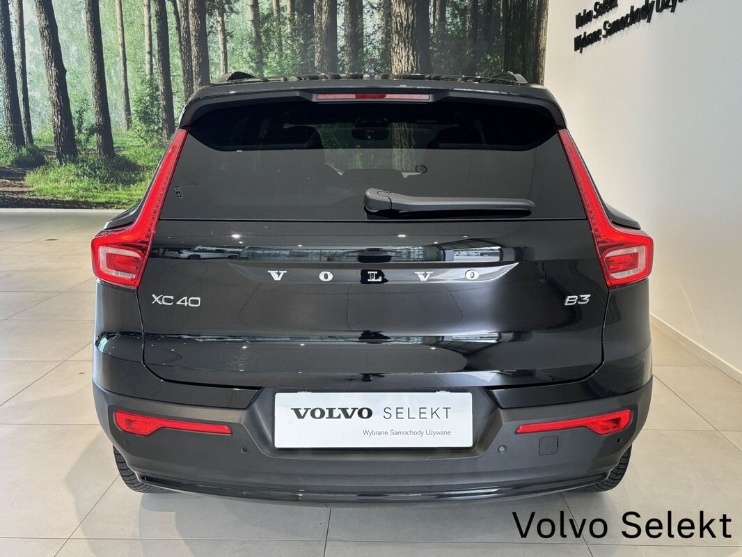 Volvo XC 40 - zdjęcie 24