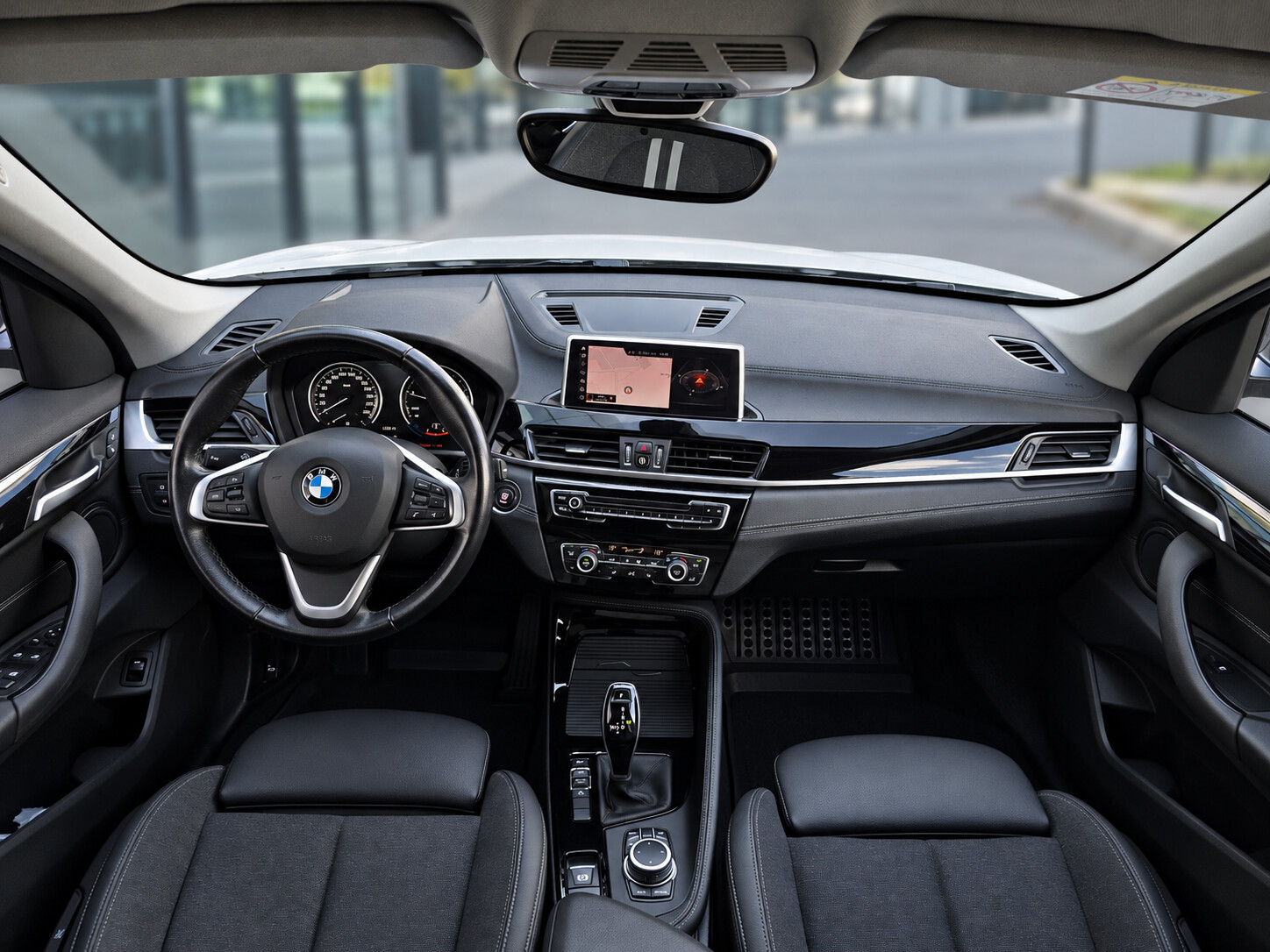 BMW X1 - zdjęcie 18