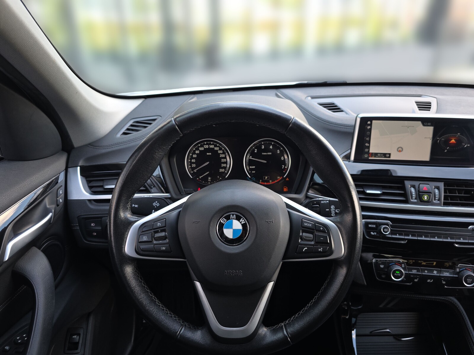BMW X1 - zdjęcie 13