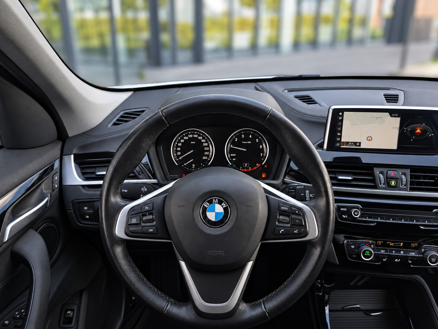 BMW X1 - zdjęcie 13