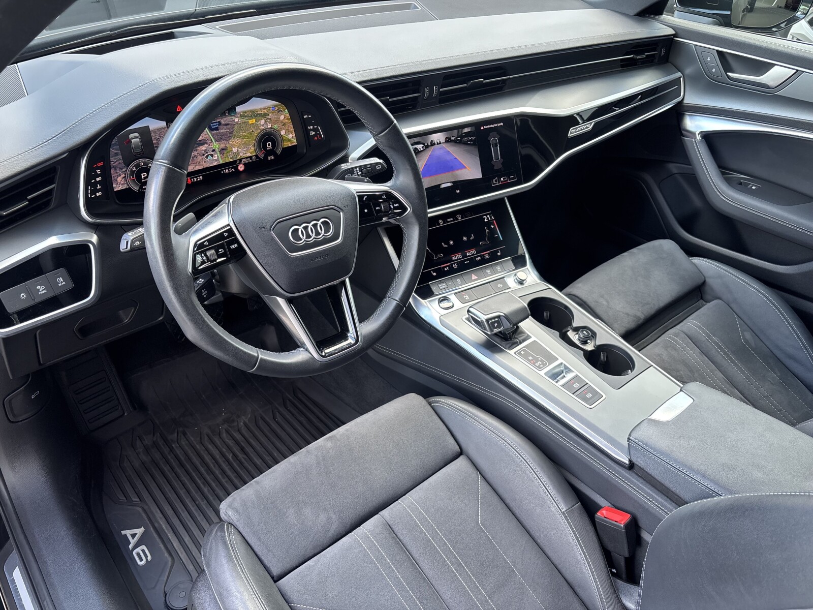 Audi A6 Avant - zdjęcie 16