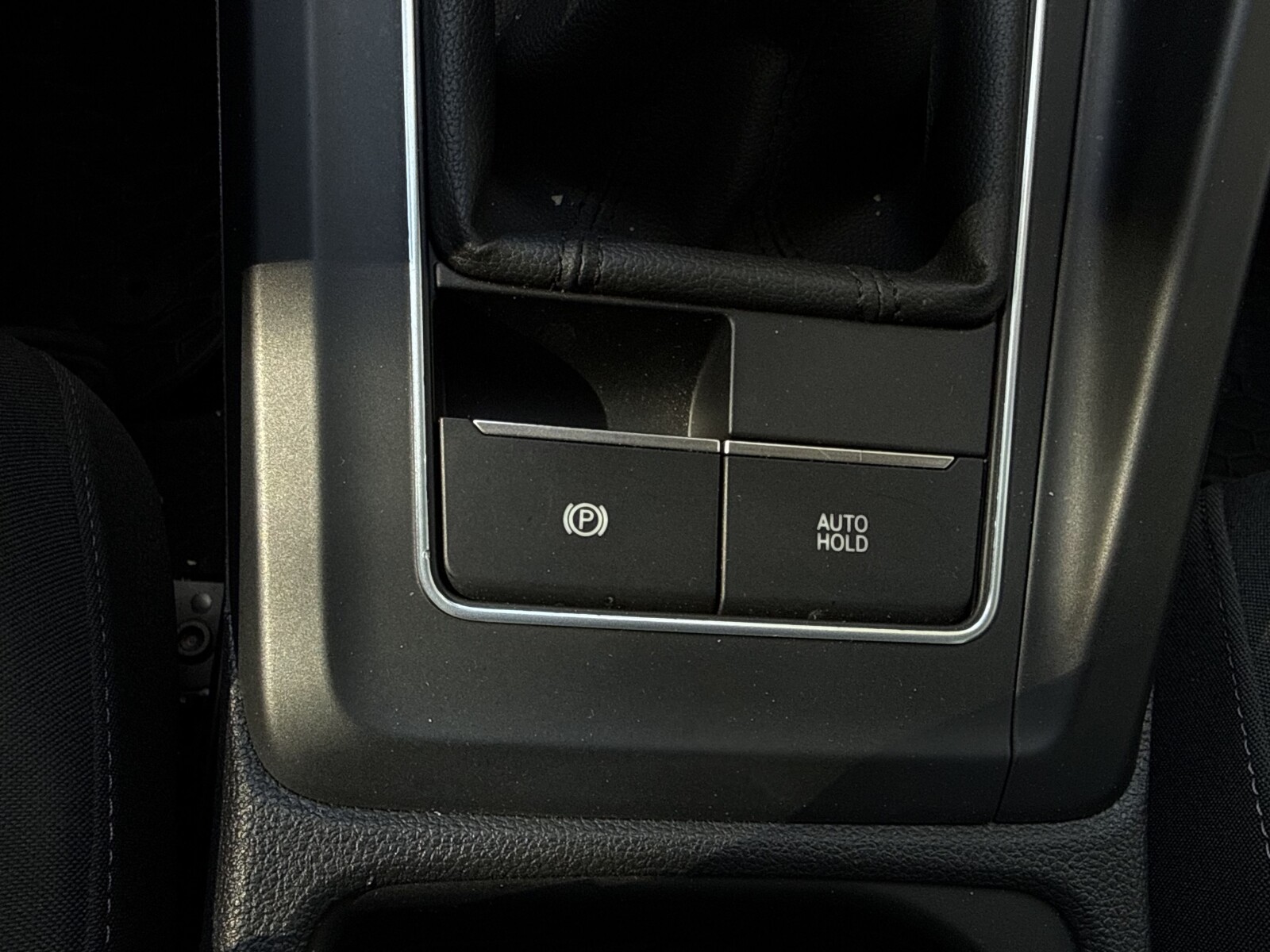 Volkswagen Golf - zdjęcie 16