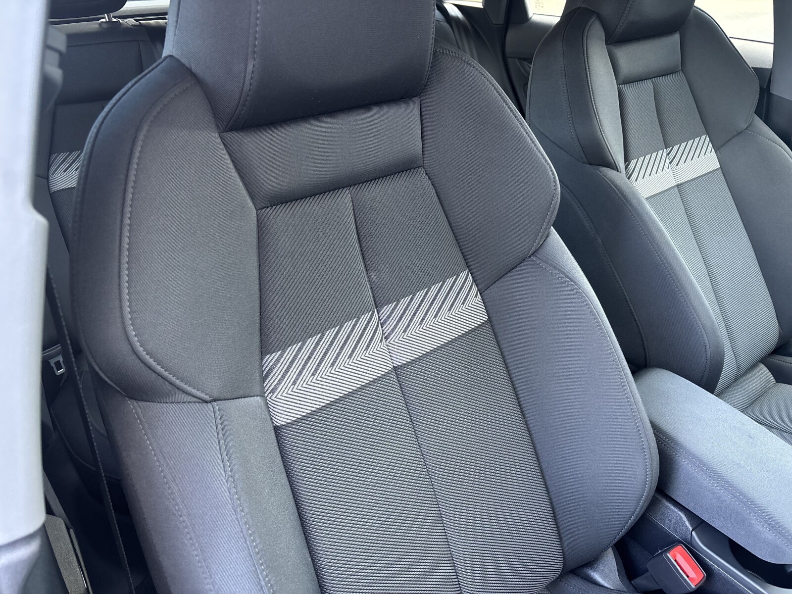 Audi A3 Sportback - zdjęcie 37