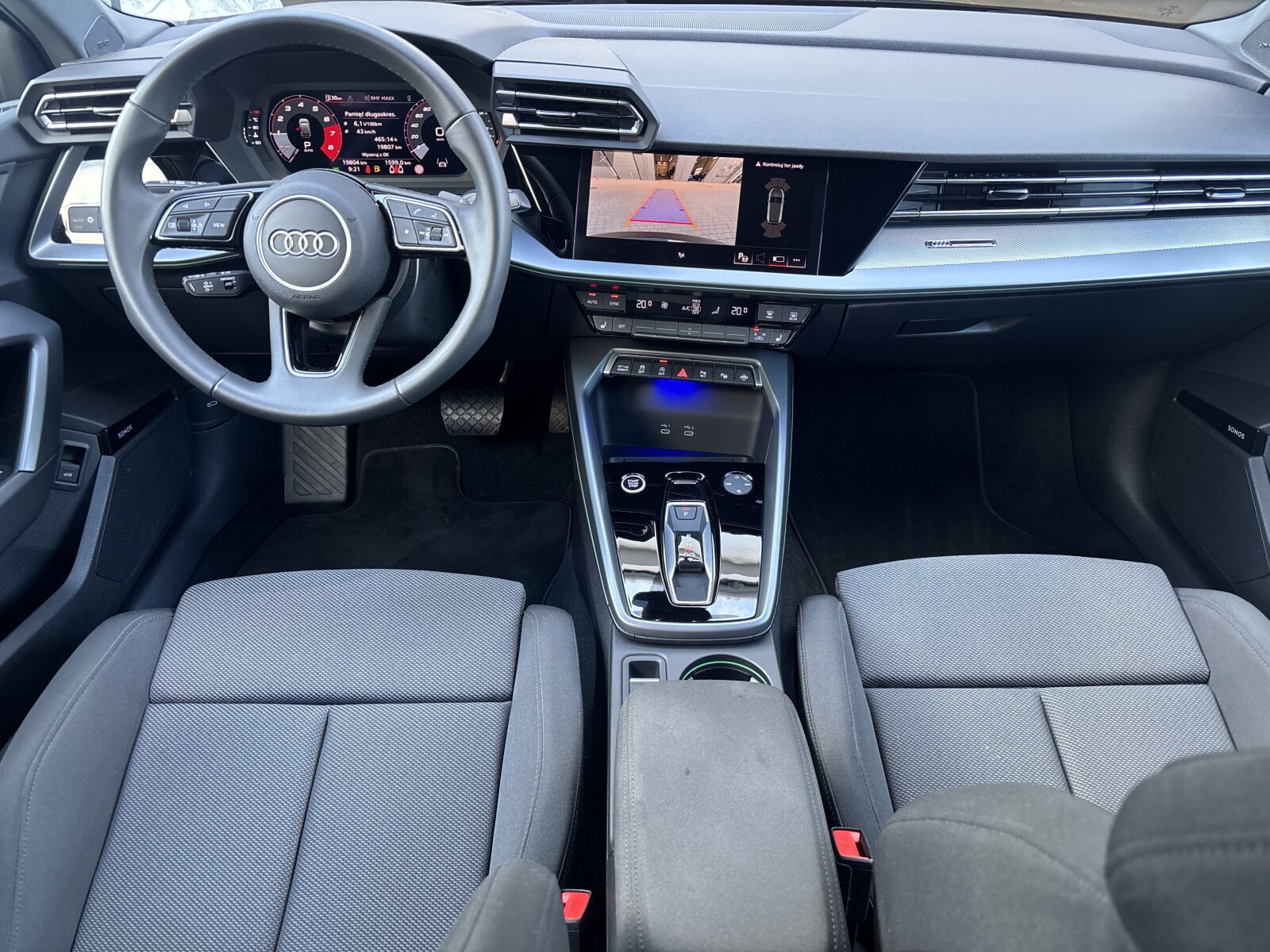 Audi A3 Sportback - zdjęcie 9