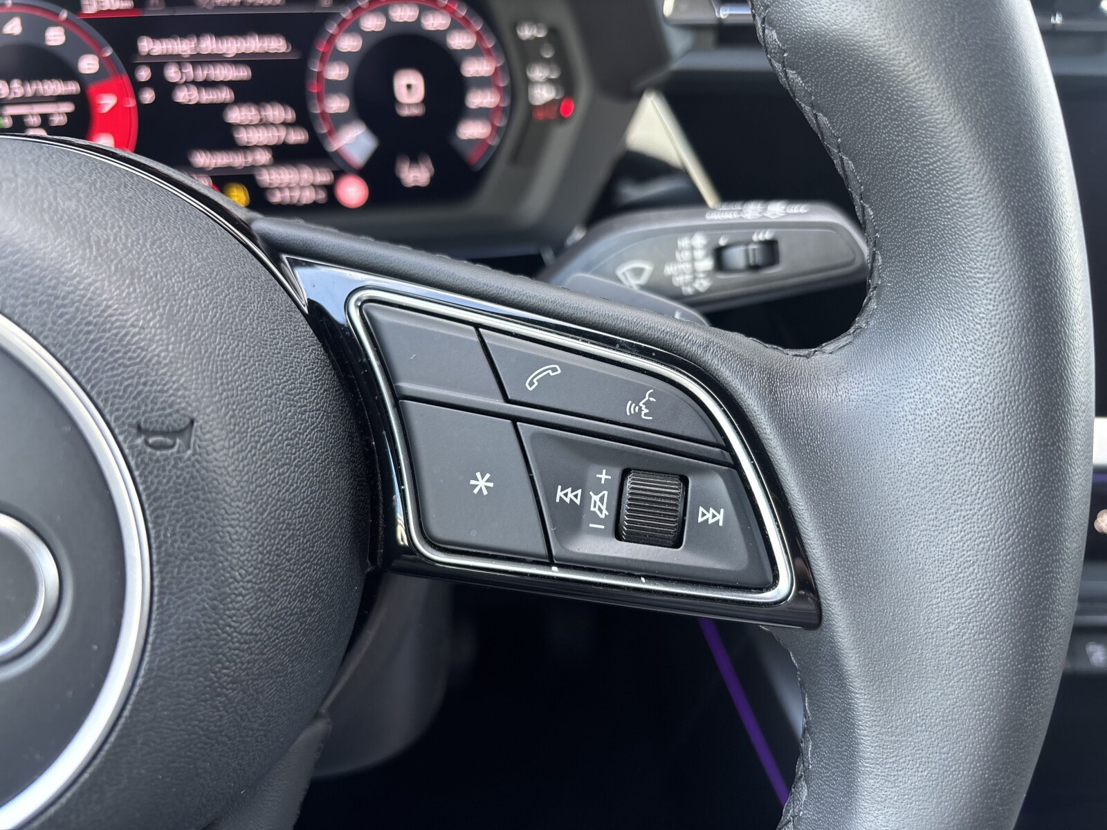 Audi A3 Sportback - zdjęcie 14