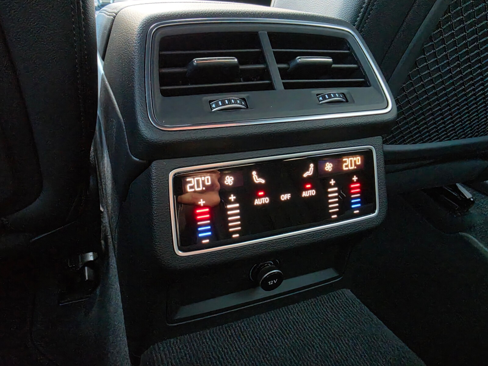 Audi A6 Limousine - zdjęcie 13