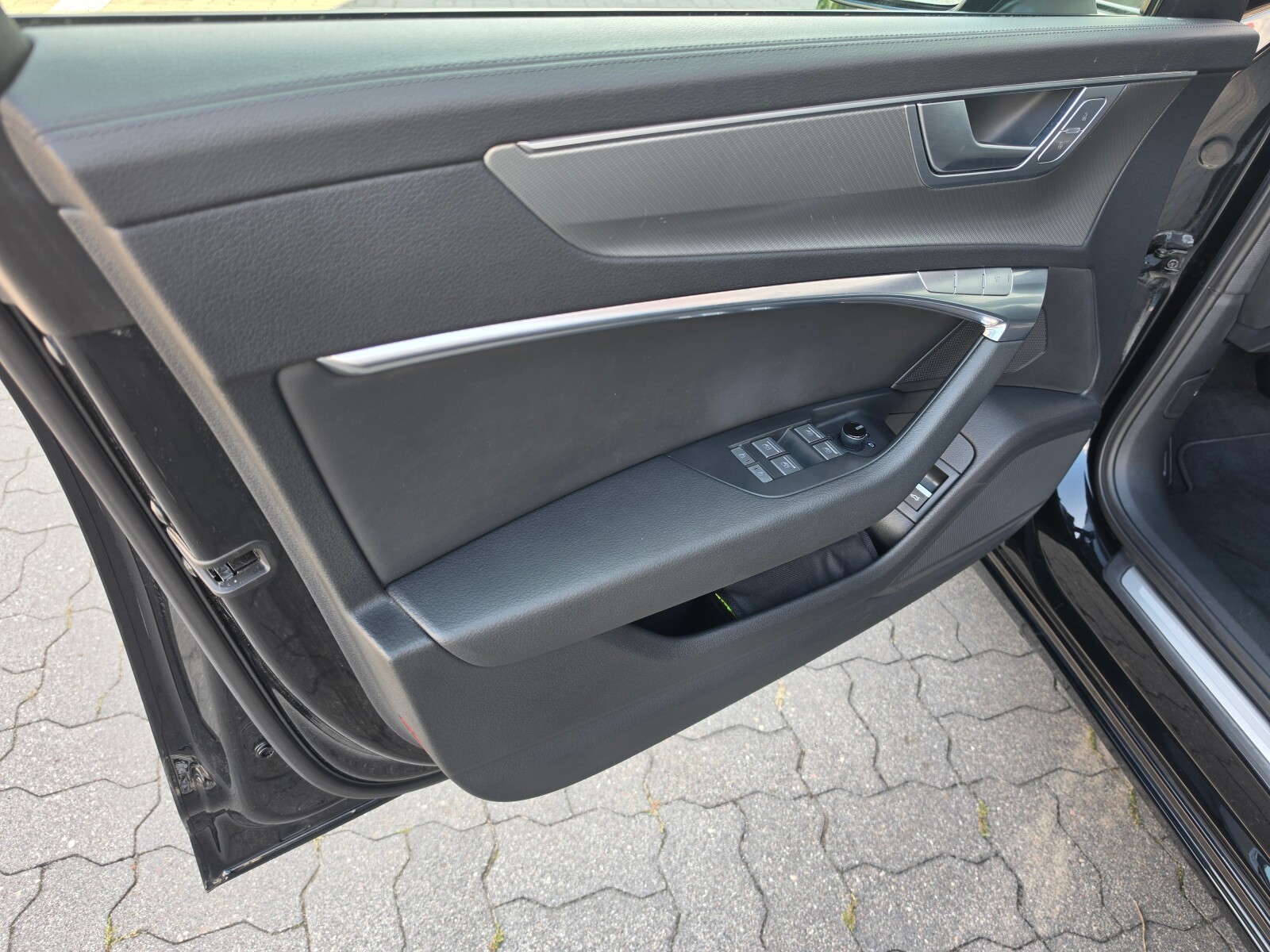 Audi A6 Limousine - zdjęcie 18