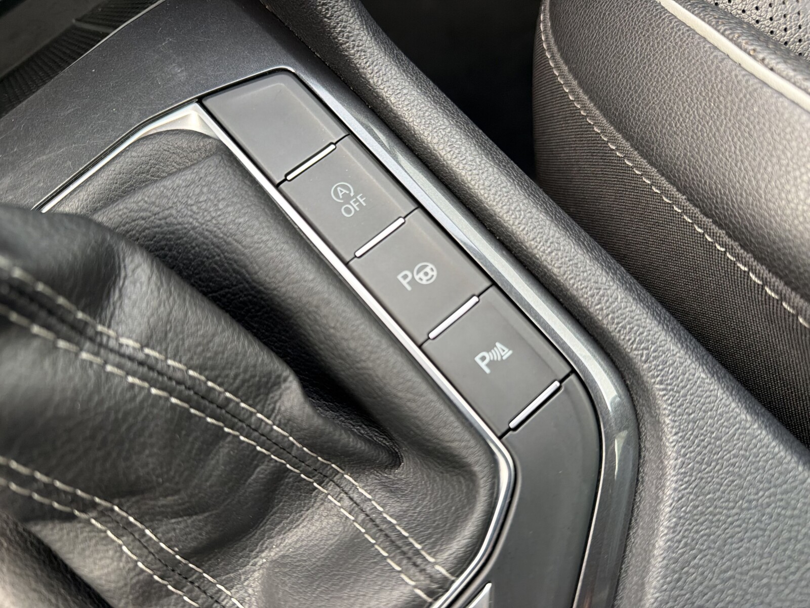 Volkswagen Tiguan Allspace - zdjęcie 28