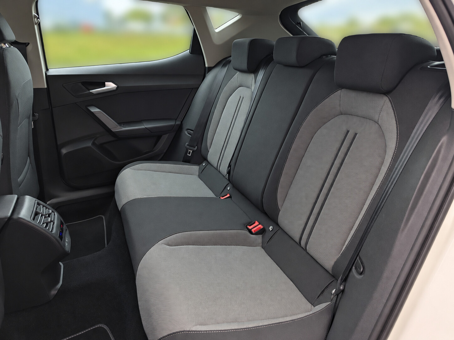 Seat Leon - zdjęcie 14