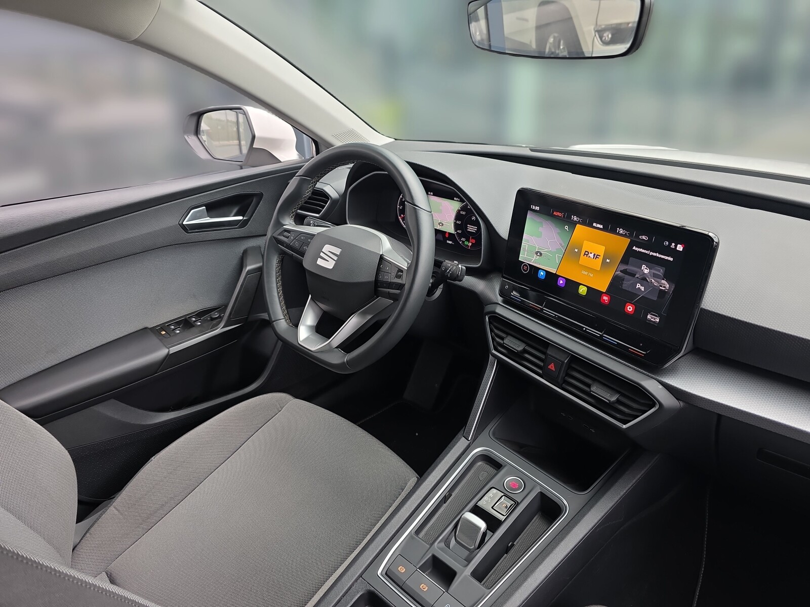 Seat Leon - zdjęcie 23