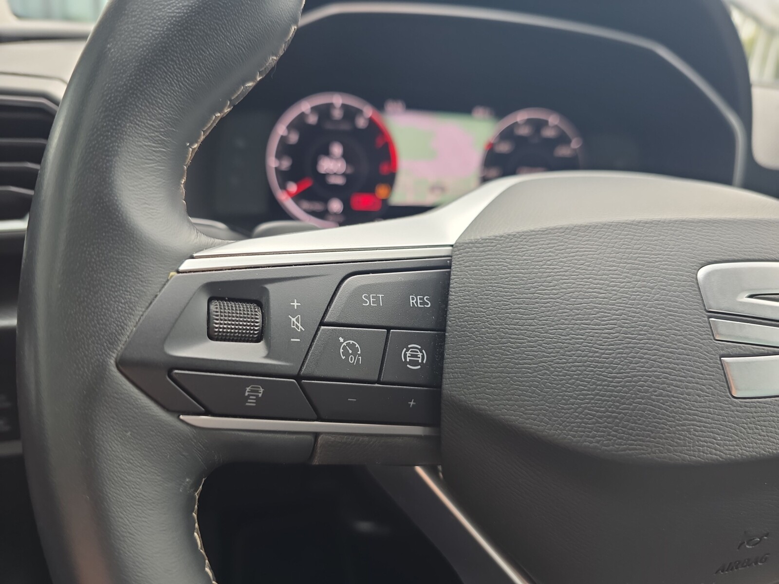 Seat Leon - zdjęcie 13